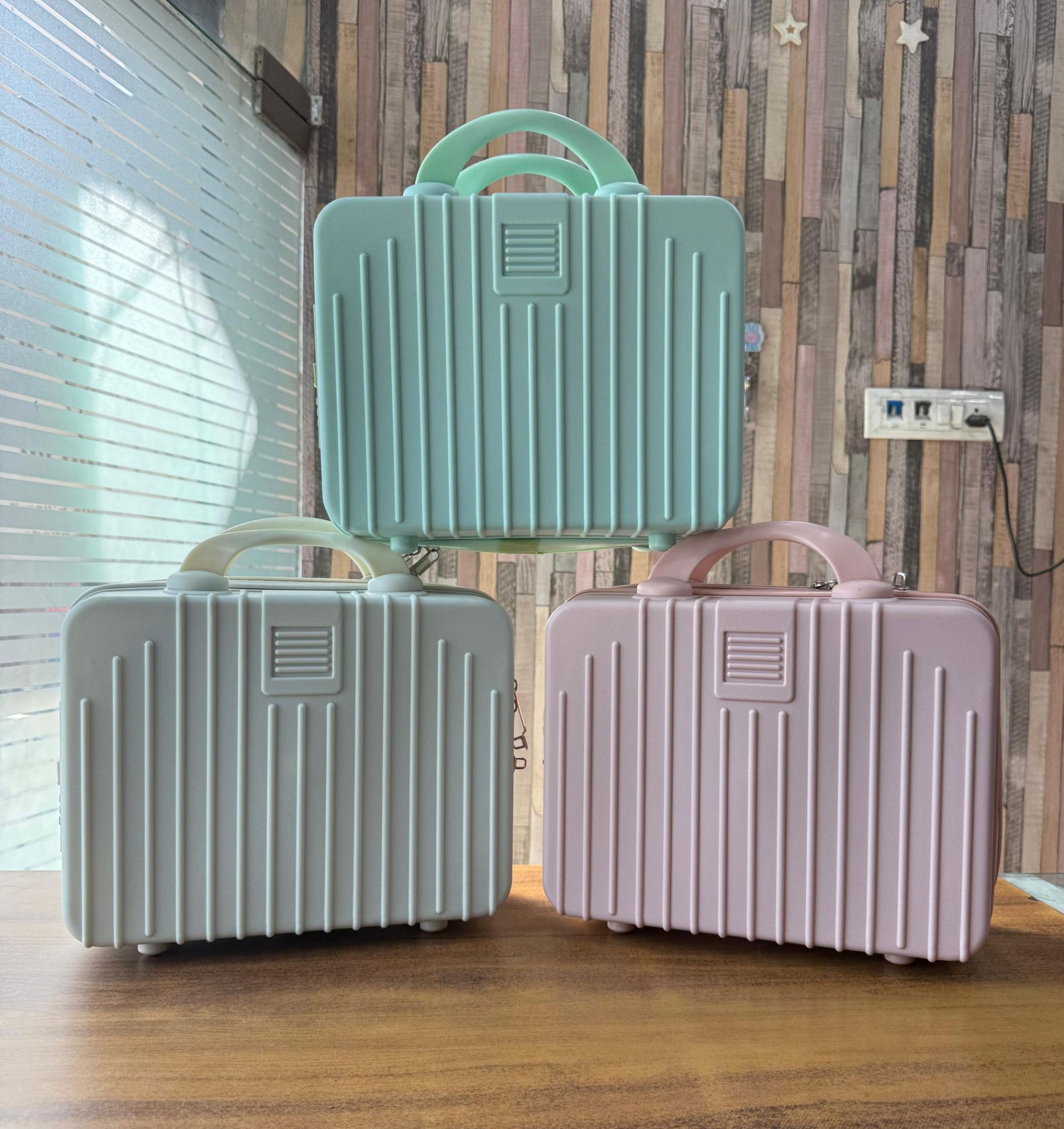 Picture of Mini Briefcase