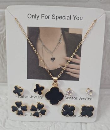 Picture of Elegant Black Clover Jewellery Set